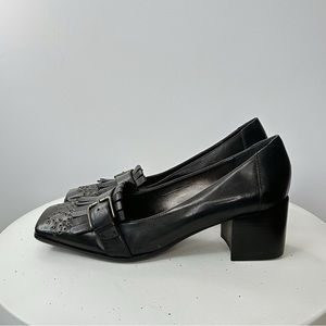 Arturo Chiang Fringed Heeled Leather Loafers